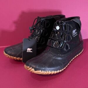 Womens Sorel "Out-And-About" Short Rain Boot - Black Patent Leather
